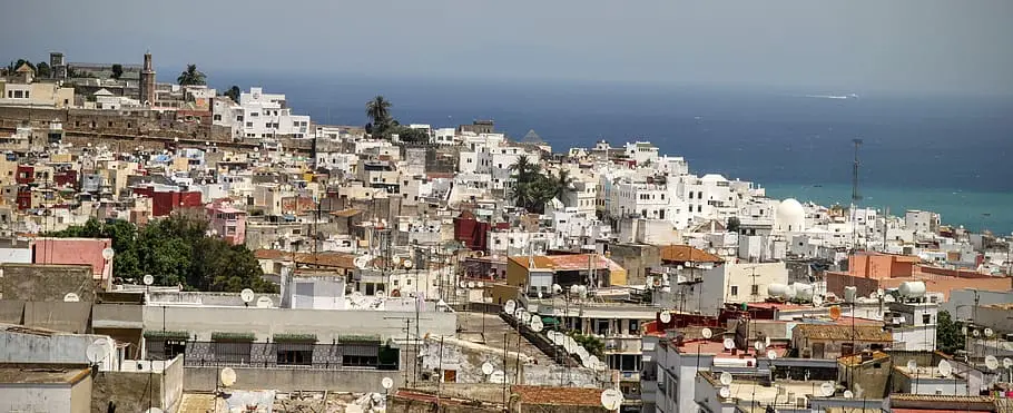 La medina de Tánger es una de las mejor conservadas y que tiene vistas privilegiadas al mar