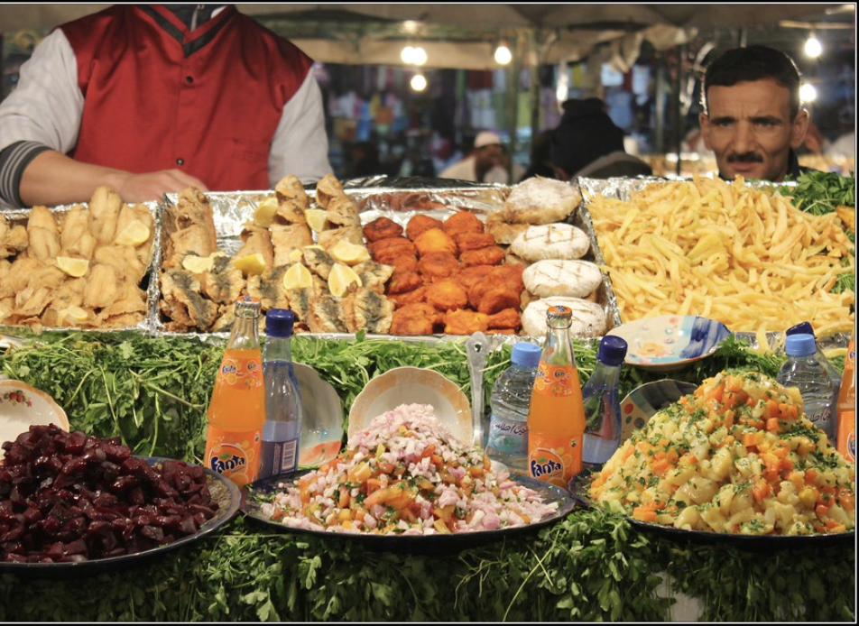 Donde comer en Marrakech: Desde los encantadores riads hasta los modernos restaurantes gourmet, encuentra el lugar perfecto para satisfacer tus antojos en esta fascinante ciudad